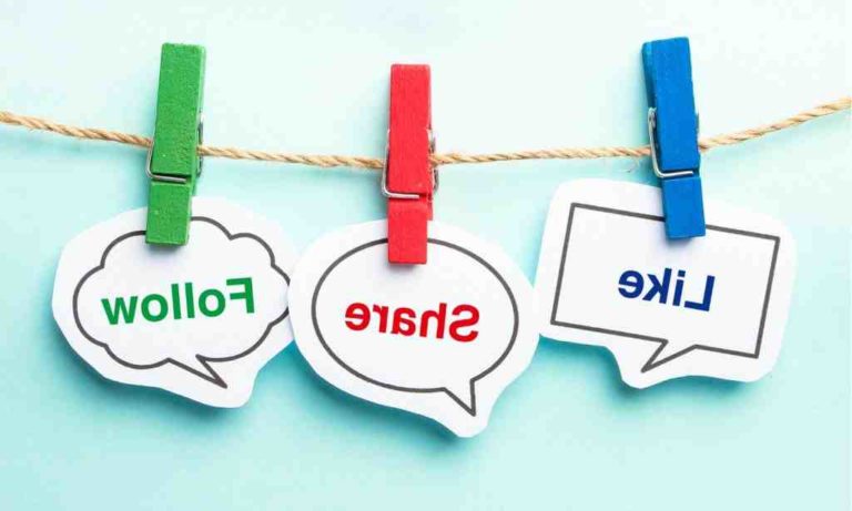 Comment dit-on "médias sociaux" en anglais ? - Logiciel community